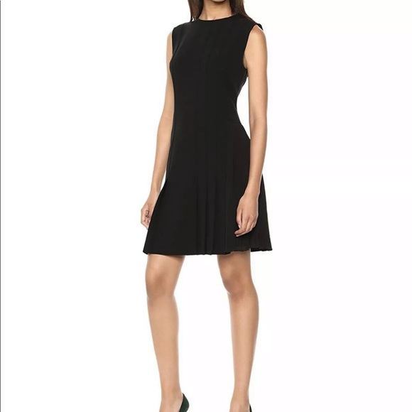 SOLD NWT Theory Pleated Day Dress L - Picture 2 of 4